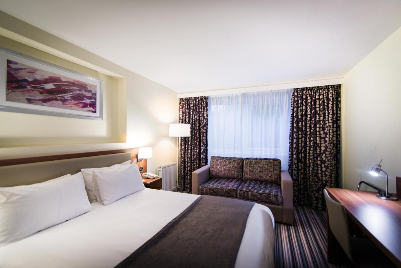 Holiday Inn Chester South By Ihg Buitenkant foto