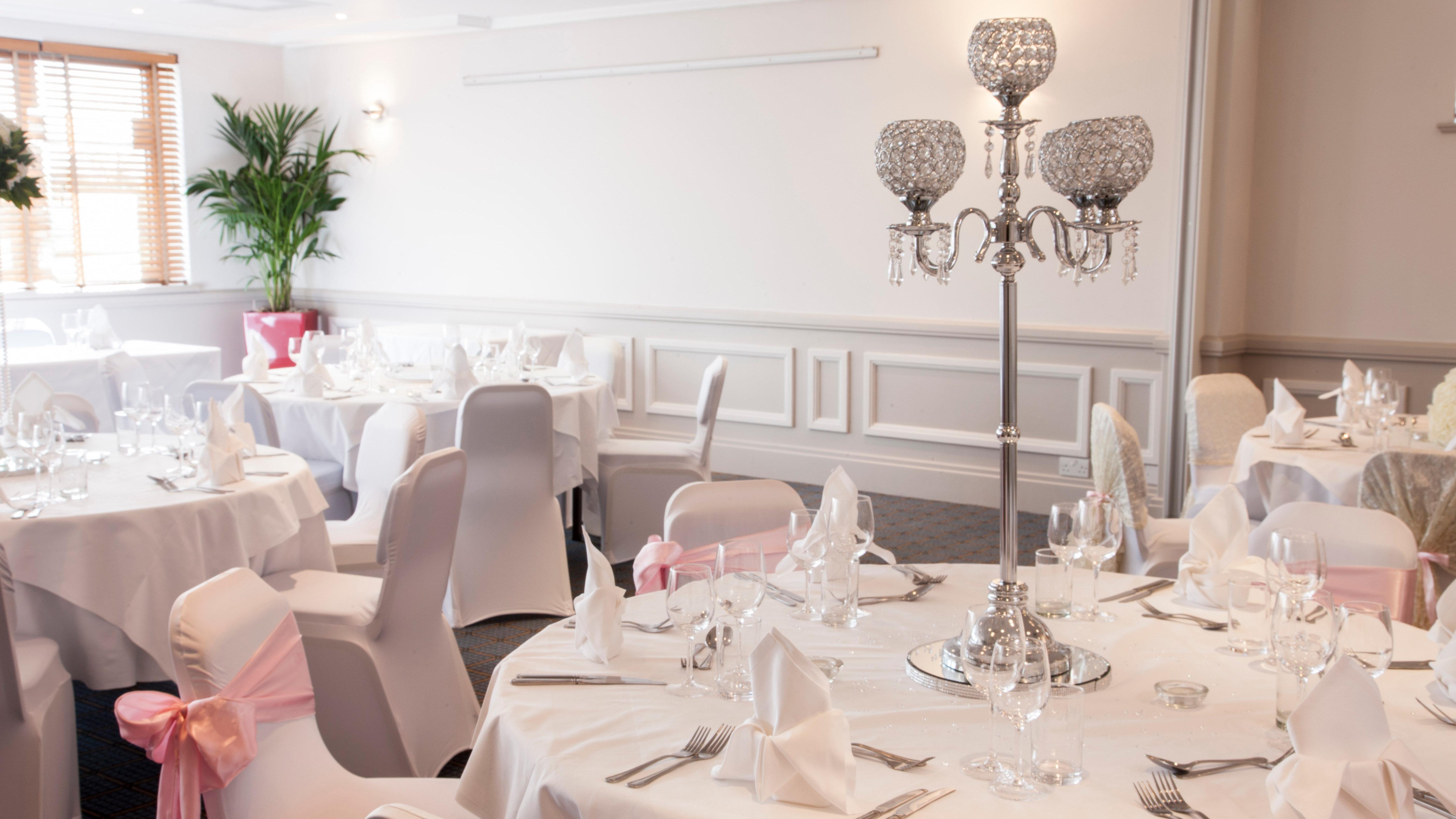 Holiday Inn Chester South By Ihg Buitenkant foto