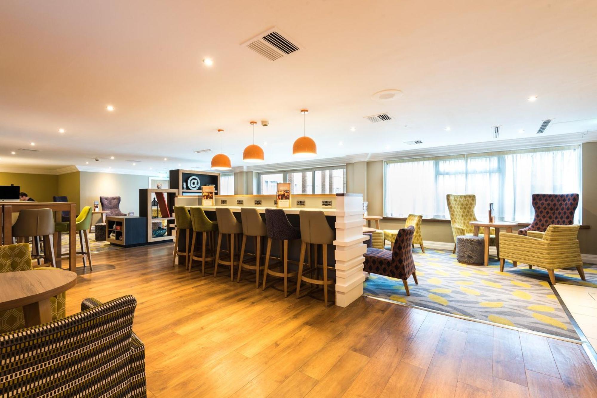 Holiday Inn Chester South By Ihg Buitenkant foto